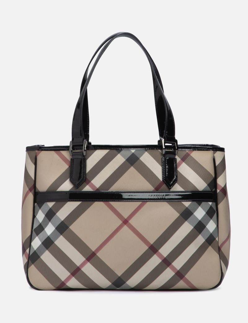 Shop Burberry 2023-24FW Outlet NEW BABY BANNER Shoulder Bags (80670541,  80670511, 80670501, 80365661, 80364921) by maia-i-mimi | BUYMA