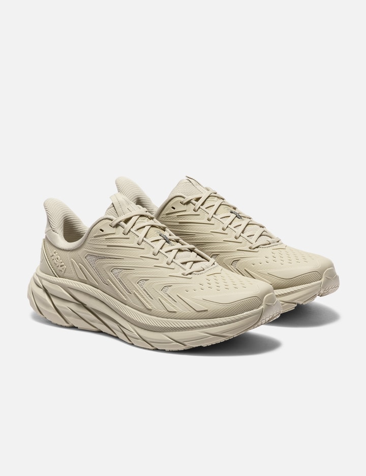 HOKA Clifton UTL