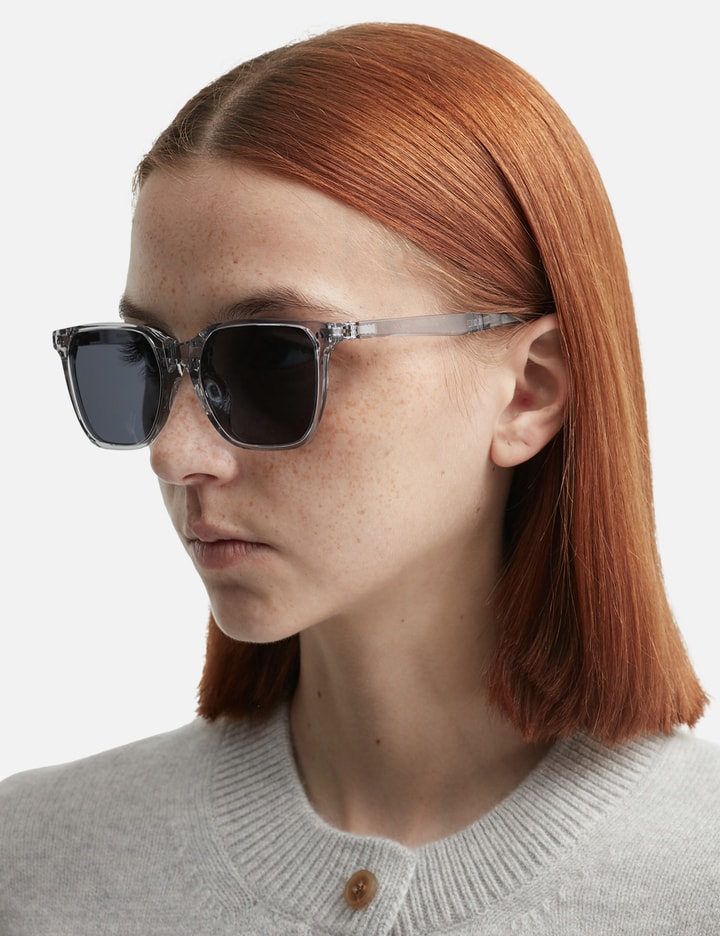 F002 Folding Sunglasses Placeholder Image