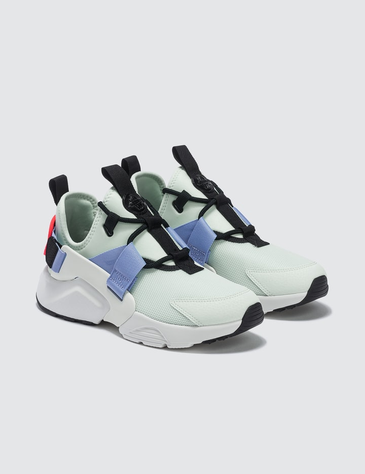 W Nike Air Huarache City Low Placeholder Image