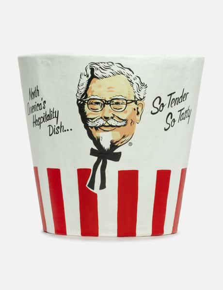 휴먼메이드 KFC Paper Mache Display