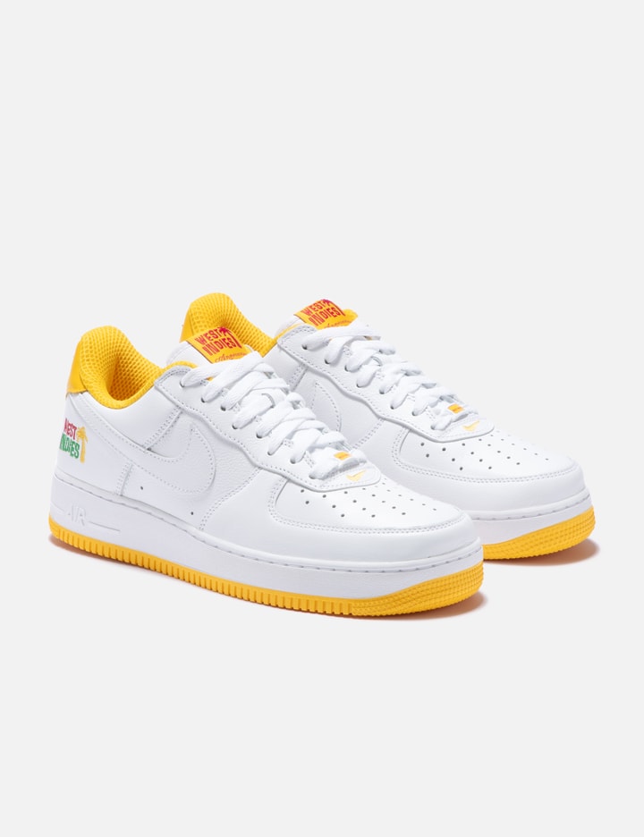 NIKE AIR FORCE 1 LOW RETRO QS Placeholder Image