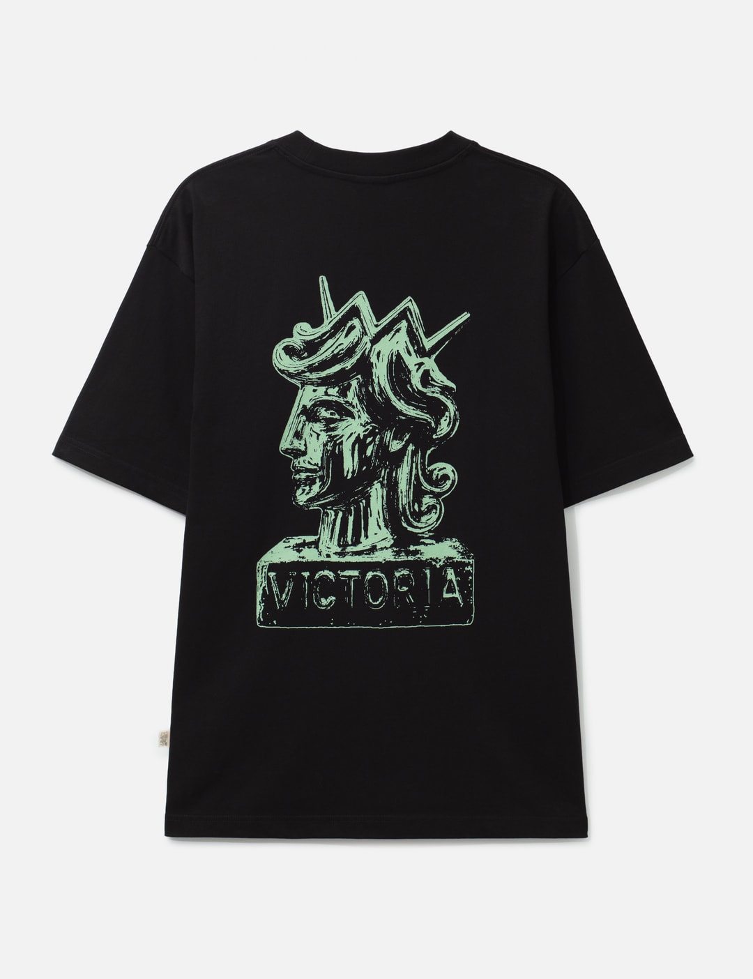 Queenhead Statue Short Sleeves T-Shirt view 7