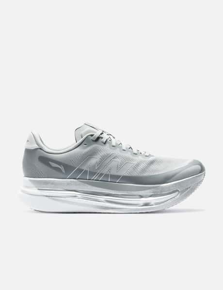 NīNEpointNīNE X Li-Ning Red Hare 9 Ultra view 5