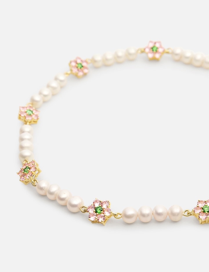 FLOWER STONE PEARL NECKLACE Placeholder Image