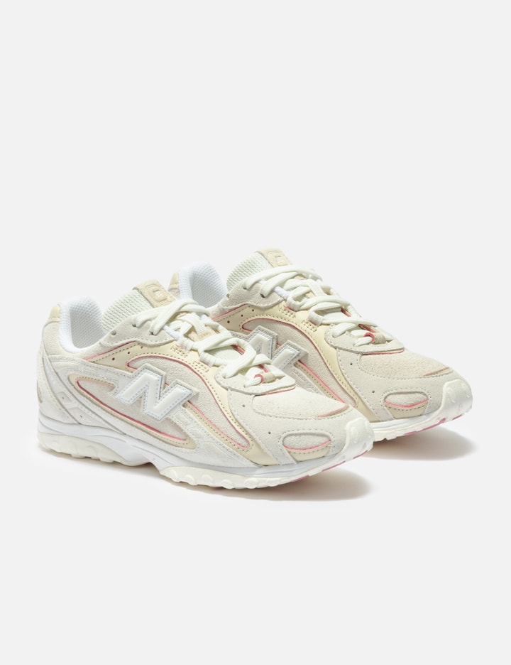 New Balance 204L