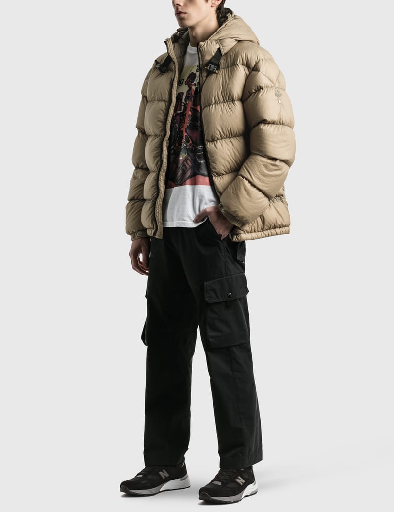 moncler almond