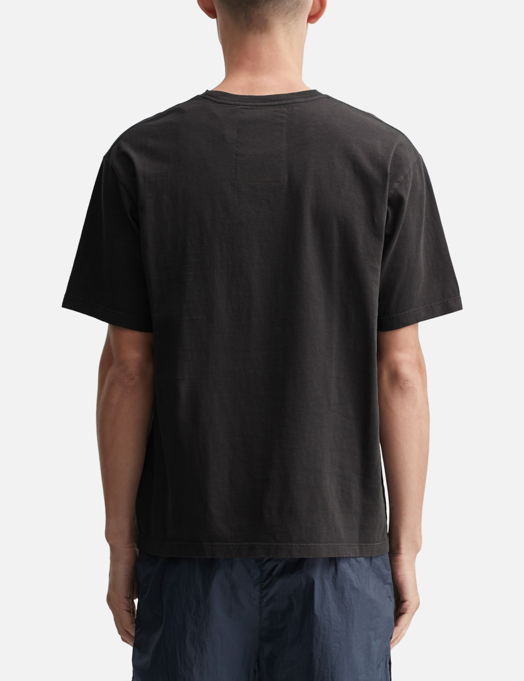 DV + MO.S T-Shirt view 19