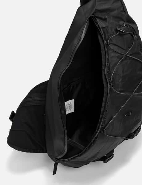 Oakley Latitude Sling Pack - ラバー加工Cordura®とパラシュート生地 