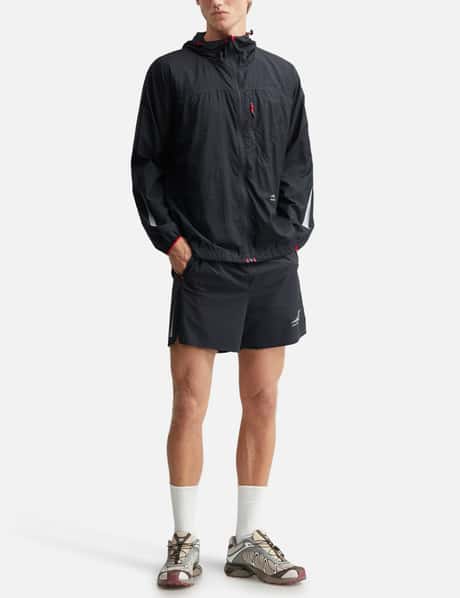Altra X And Wander Ventilation Wind Jacket view 14
