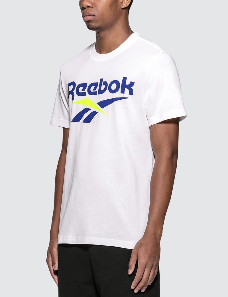 reebok classics t shirt