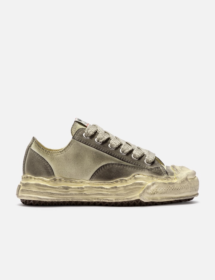 Hank Low Top Sneakers Placeholder Image