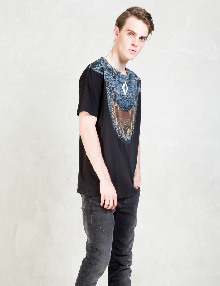 Recoleta T-shirt Placeholder Image