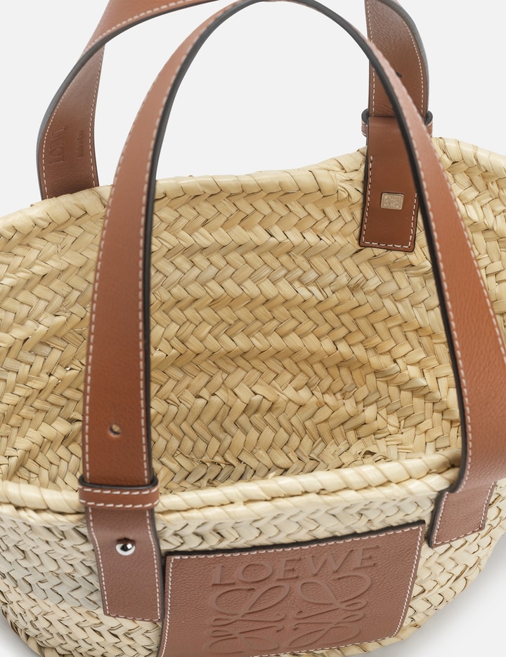 Small Basket Bag In Palm Leaf And Calfskin Placeholder Image