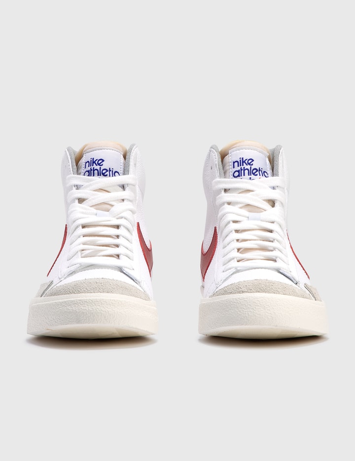 Nike Blazer Mid '77 Placeholder Image