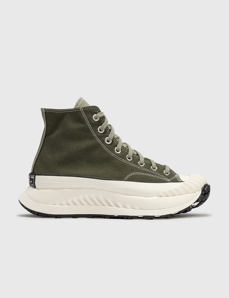 alt exploration run star hike high top