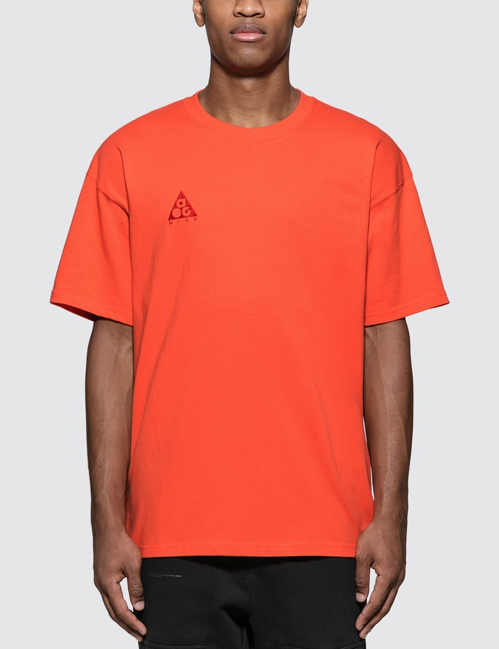 Nike ACG Short Sleeve T-Shirt Placeholder Image