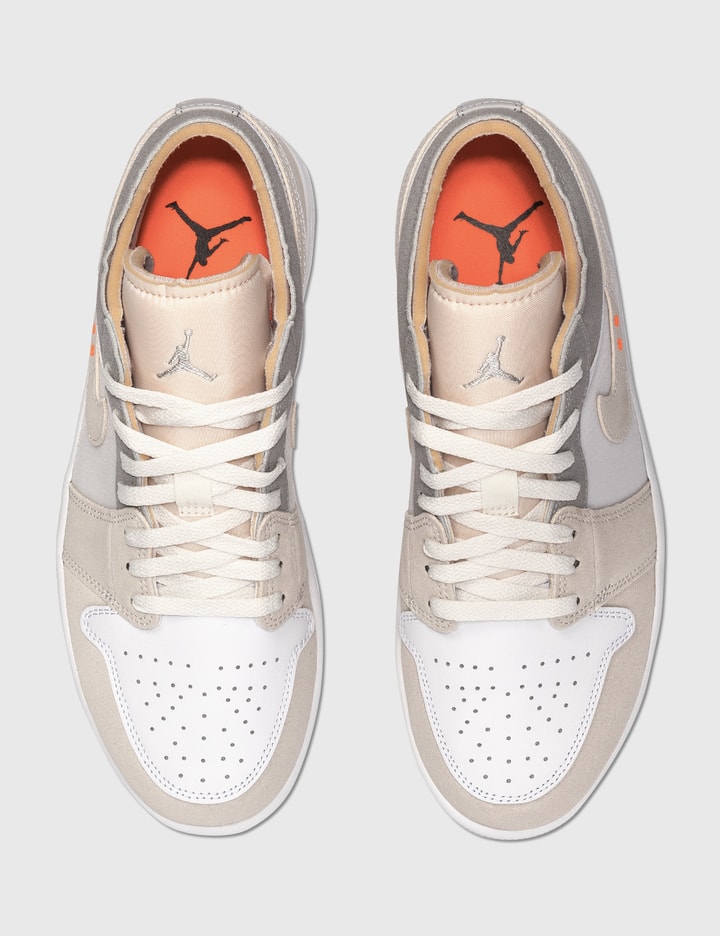 Air Jordan 1 LOW SE CRAFT Placeholder Image