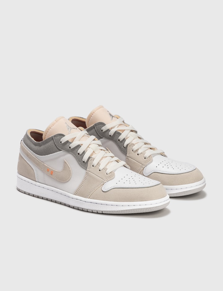 Air Jordan 1 LOW SE CRAFT Placeholder Image