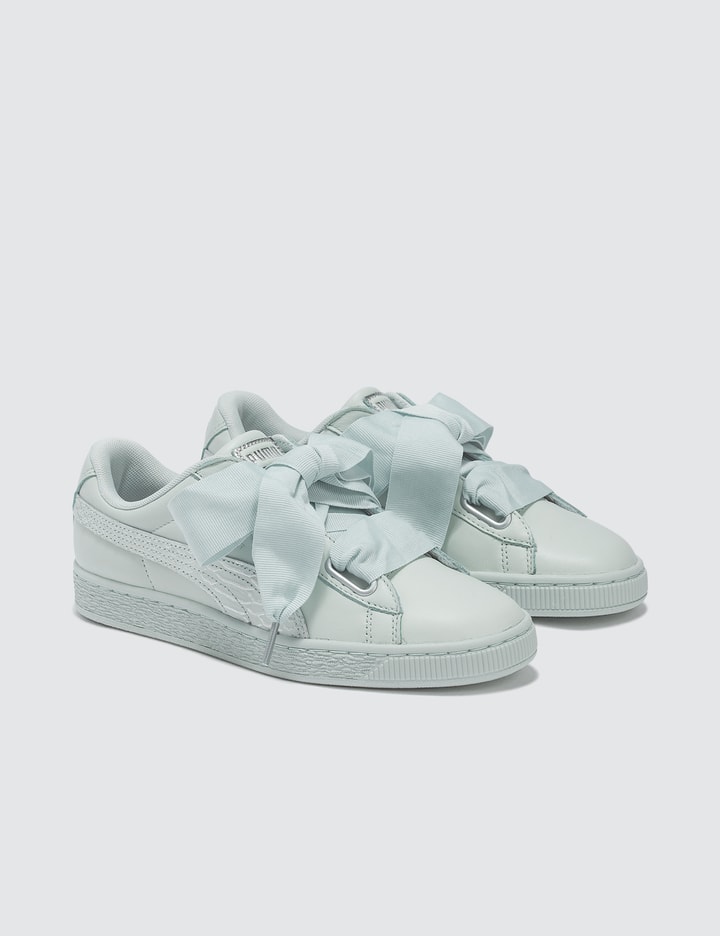 Basket Heart Oceanaire Placeholder Image