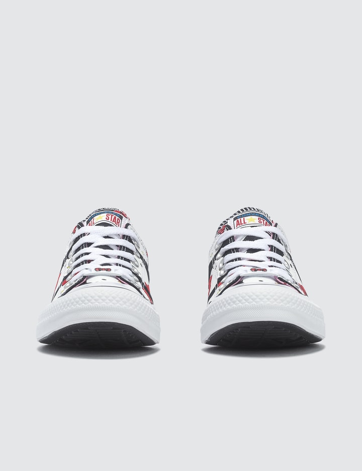 Hello Kitty x Converse Chuck Taylor Placeholder Image