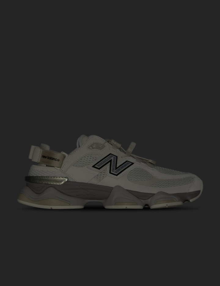 New Balance 9060 Mule