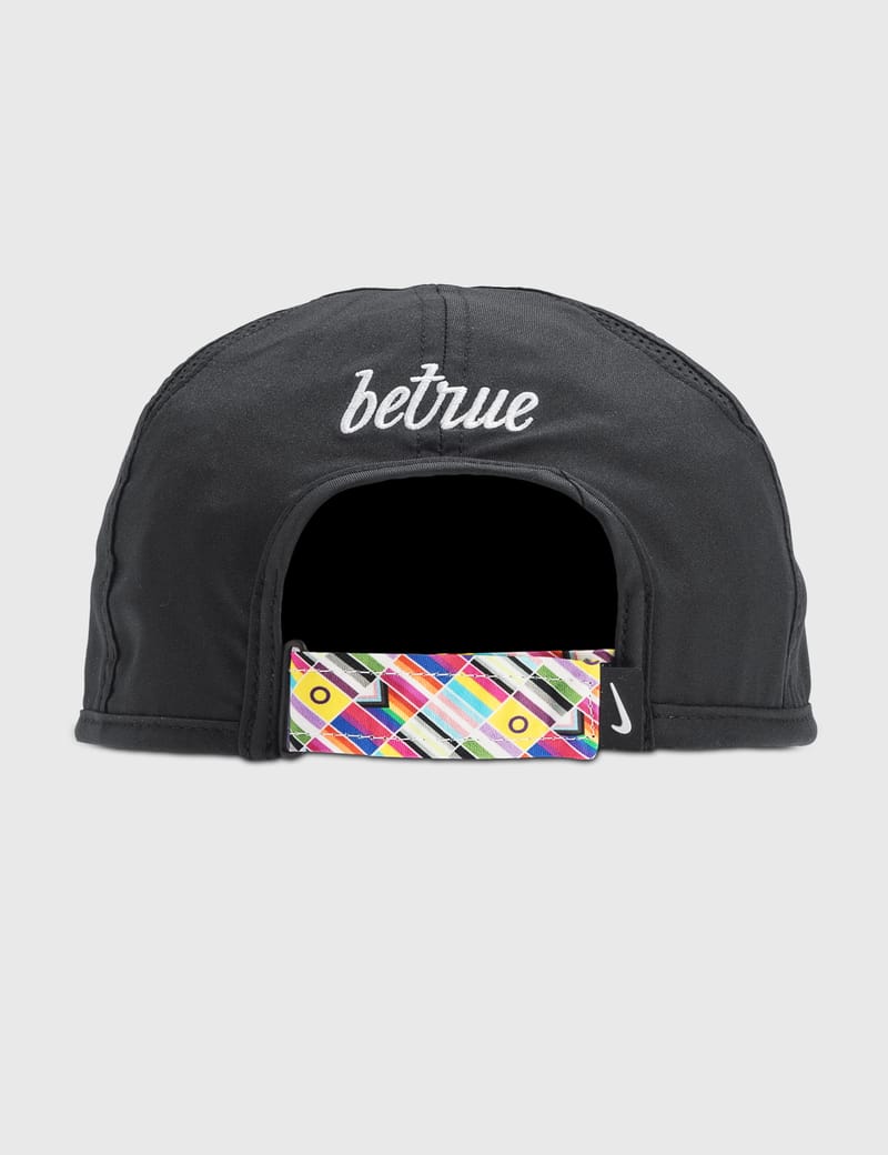 betrue hat