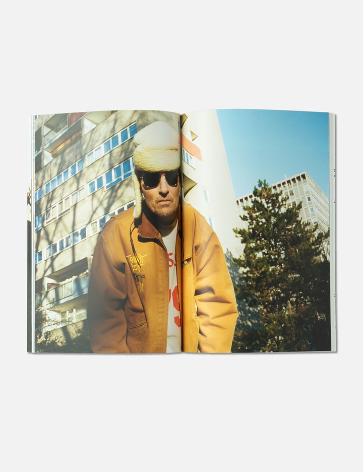 Magazine #01 Placeholder Image