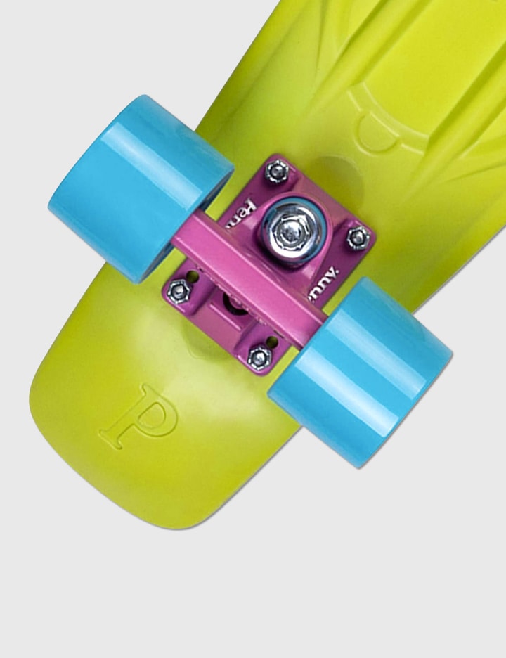 Costa Skateboard 22" Placeholder Image