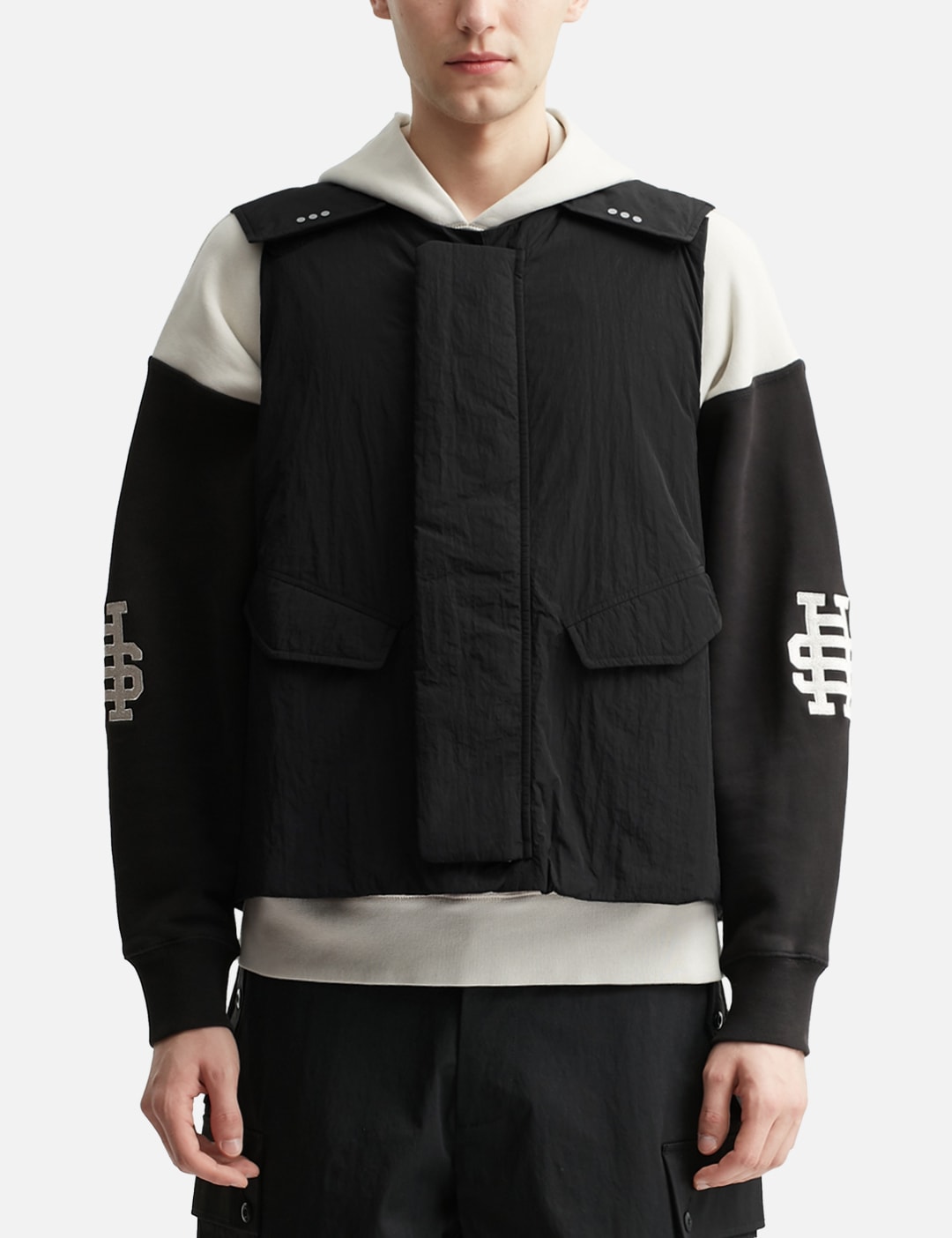 AFB - ピース MA-1 ベスト | HBX - ハイプビースト(Hypebeast)が厳選  