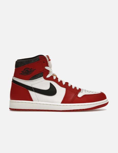 Jordan Brand Jordan 1 Retro High OG in Chicago Lost and Found