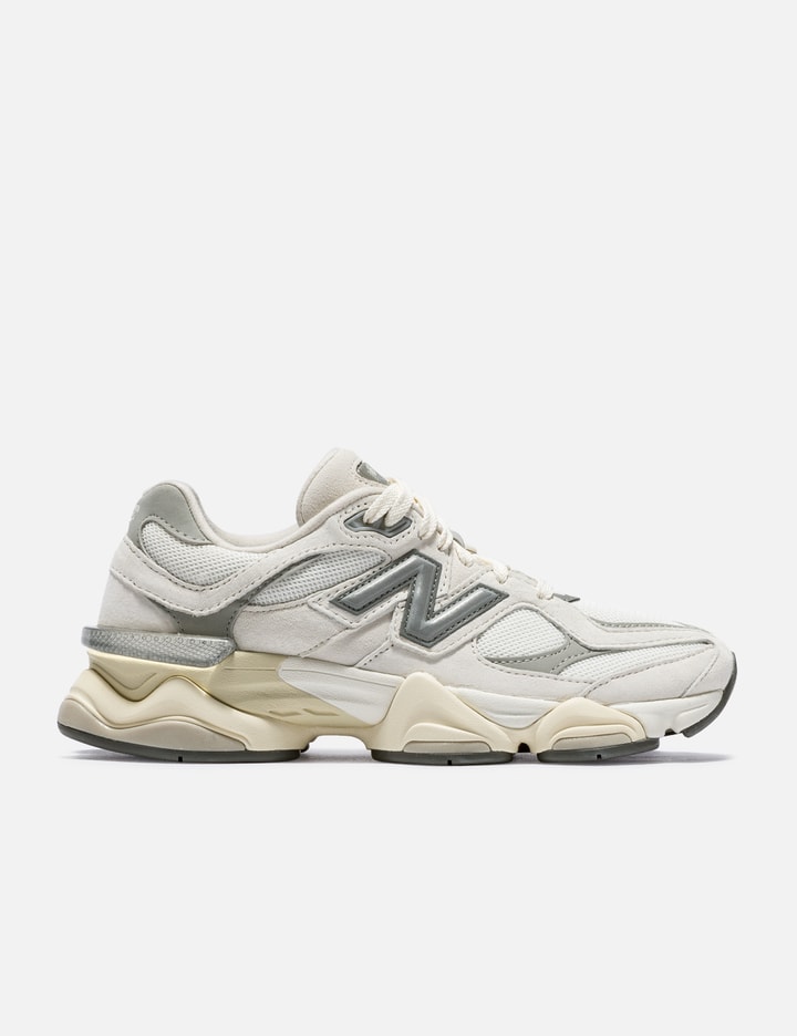 New Balance 9060 In White
