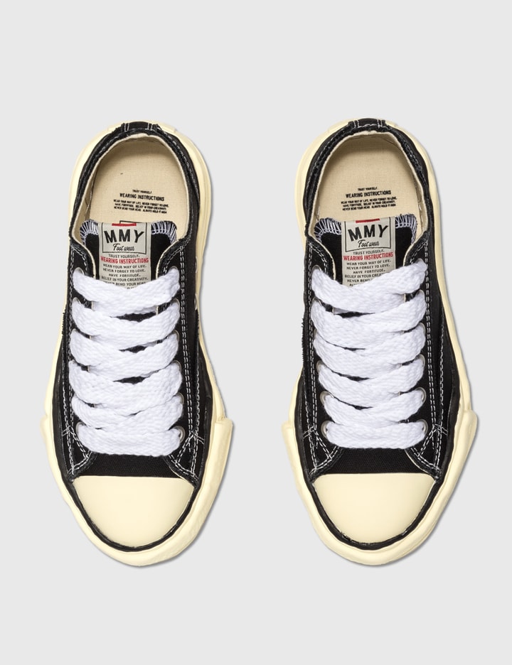 Peterson Low Top Vintage Sneakers Placeholder Image