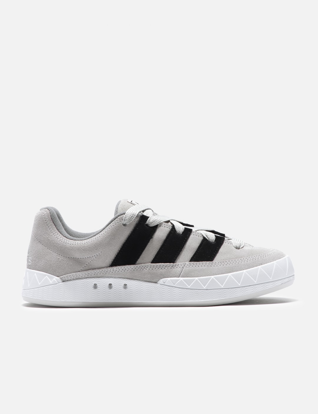 Shoes-3-1-124d6.jpg?fit=max&w= 