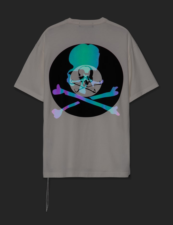 Regular Aurora T-shirt Placeholder Image