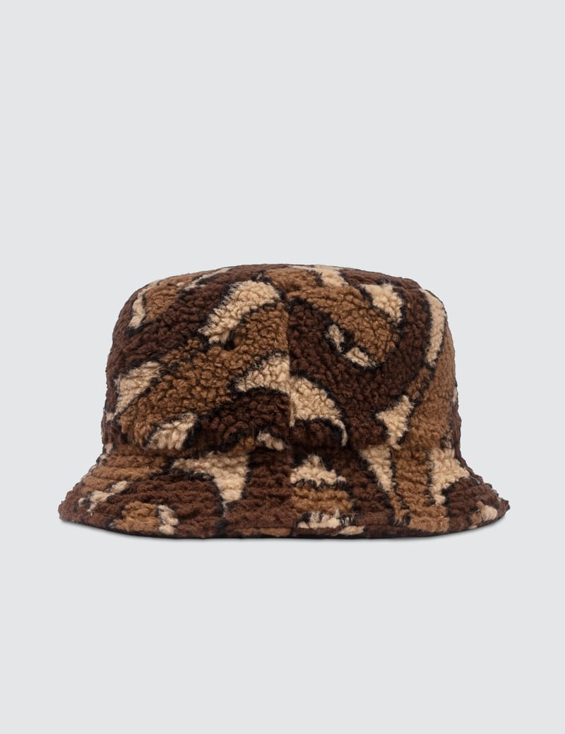 burberry fleece bucket hat