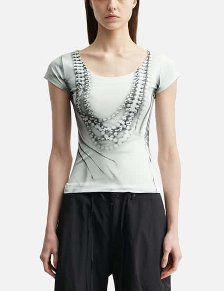 Pearl Necklace Printed T-Shirt view 10