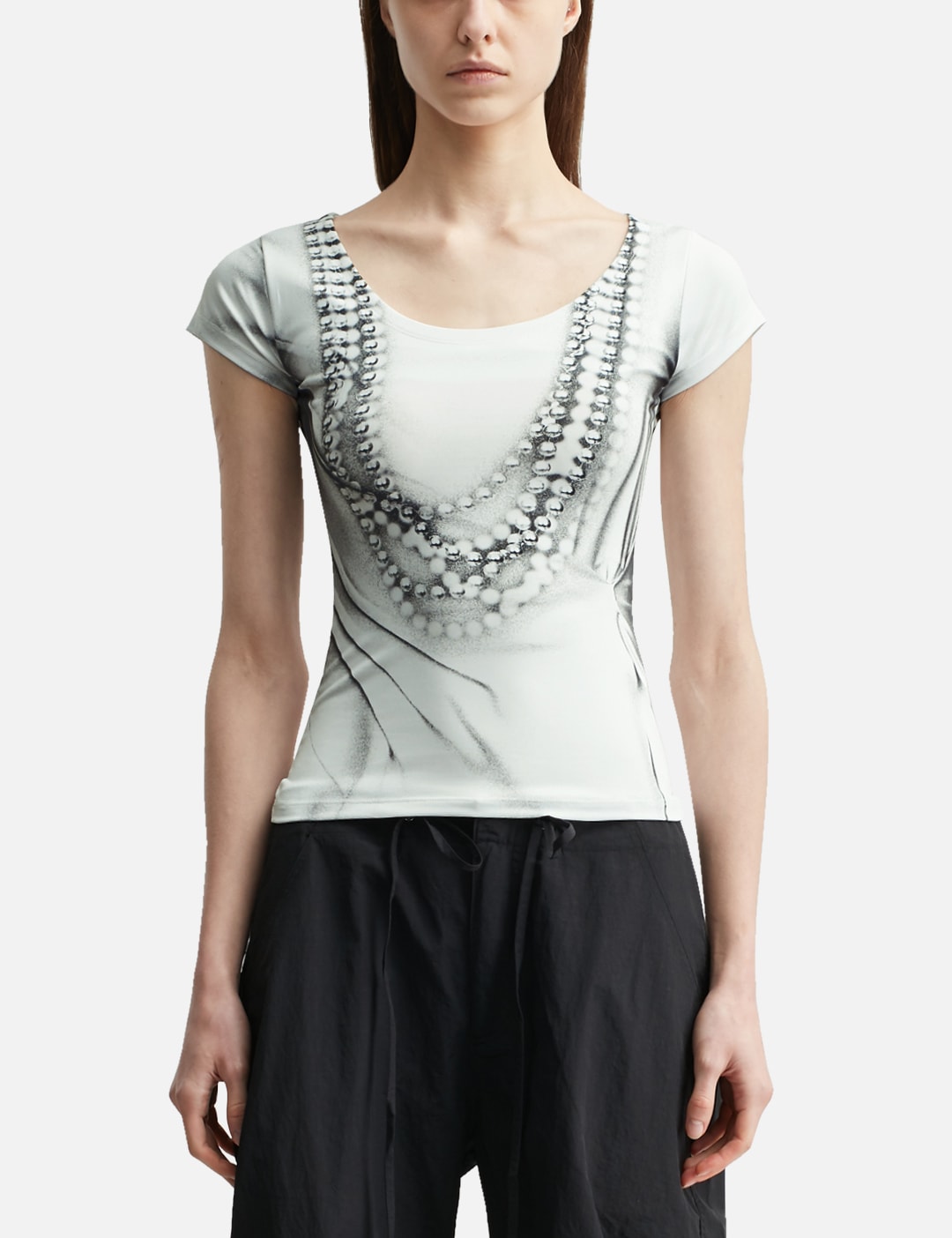 Pearl Necklace Printed T-Shirt view 11