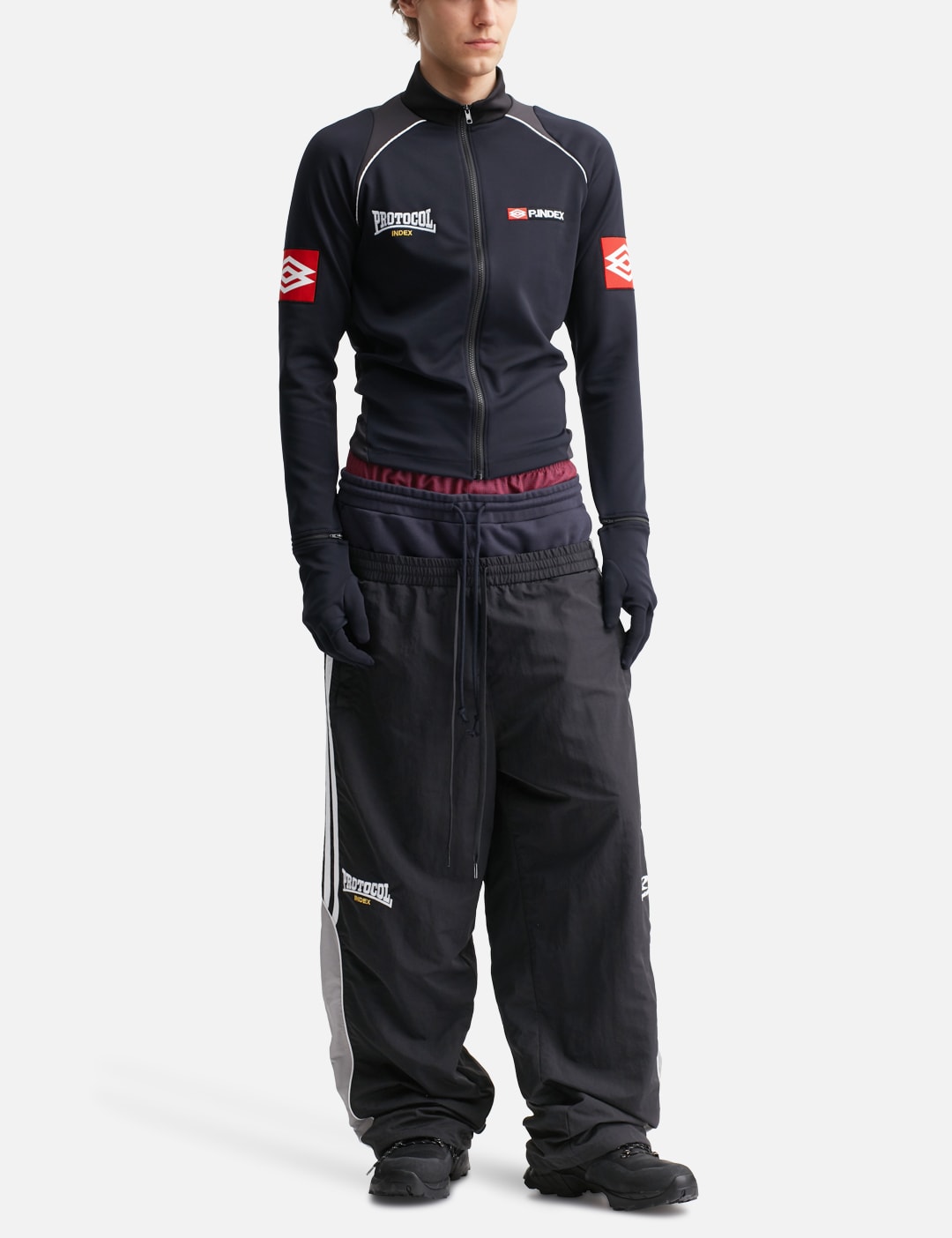 Long Sleeve Sports Top view 19