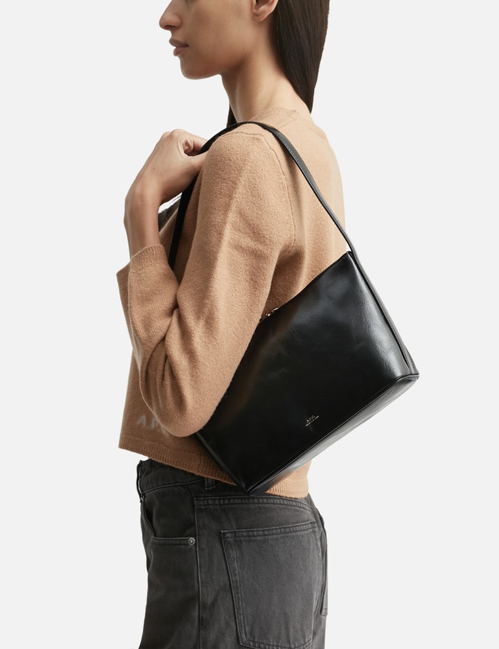 Vera Shoulder Bag Placeholder Image