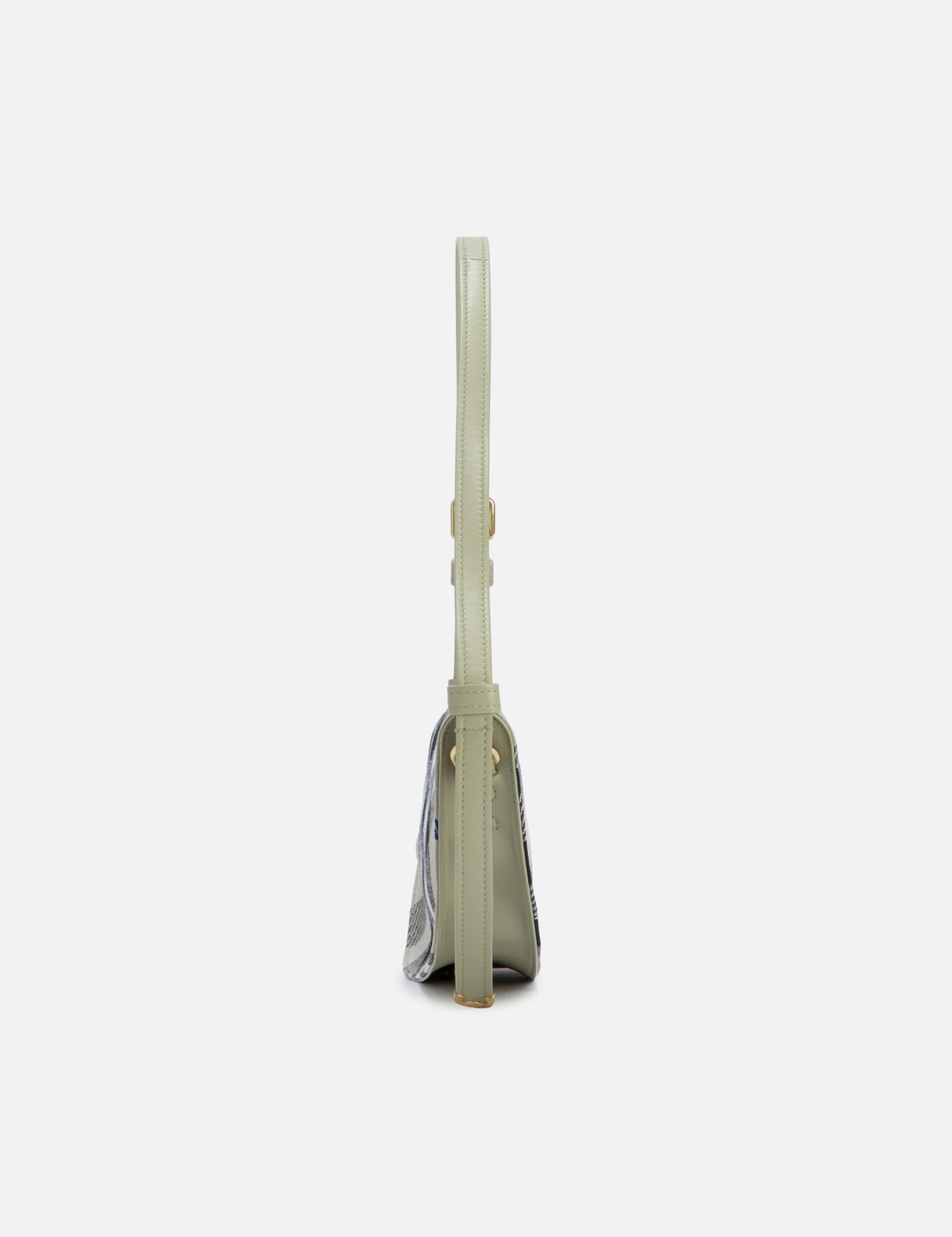 LL MN SHIELD SLING CJ1 view 10