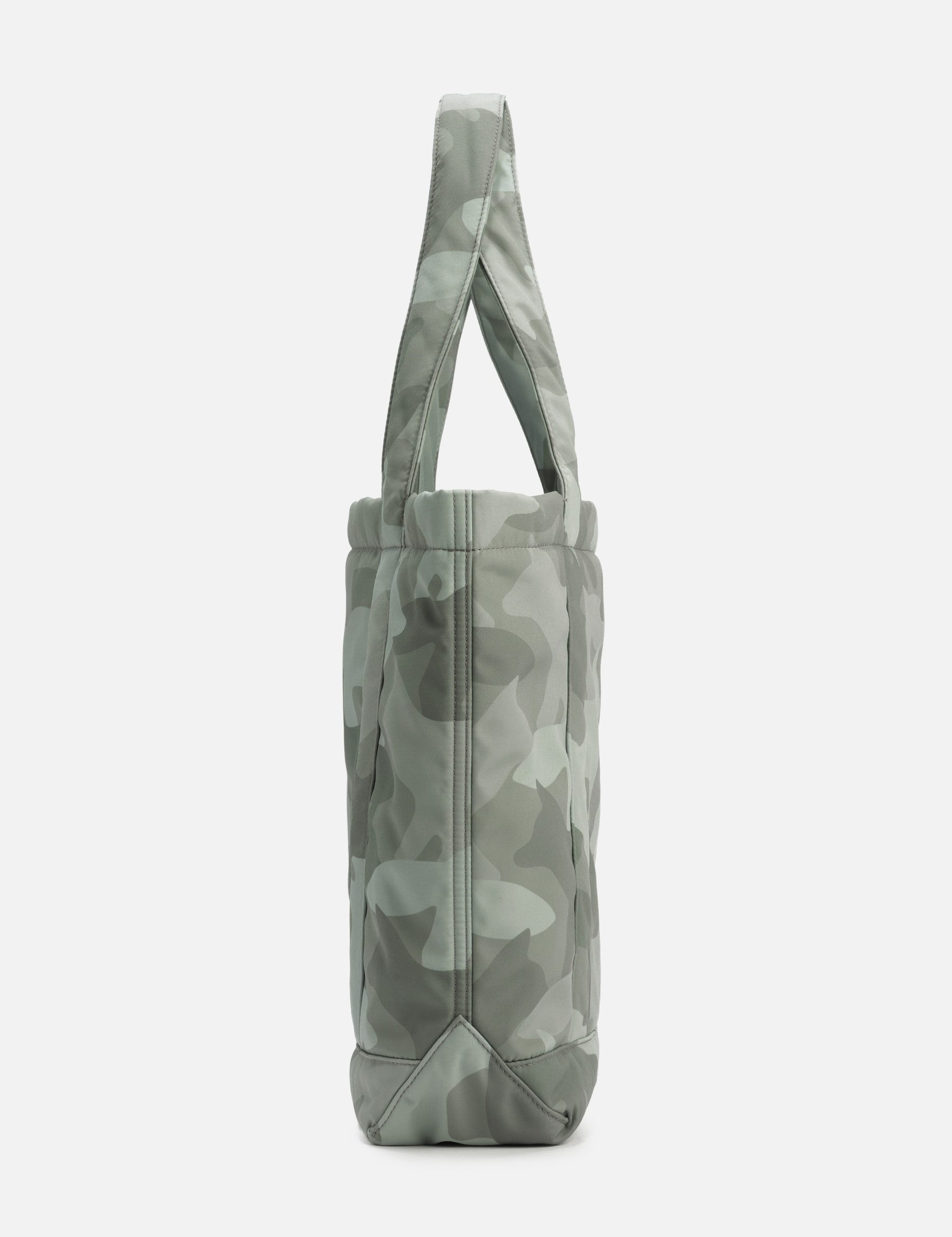 Camo Fox Large Tote view 17