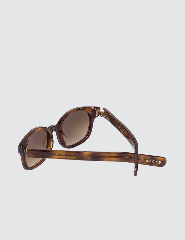 Le Bucheron with Brown Gradient Lens Placeholder Image