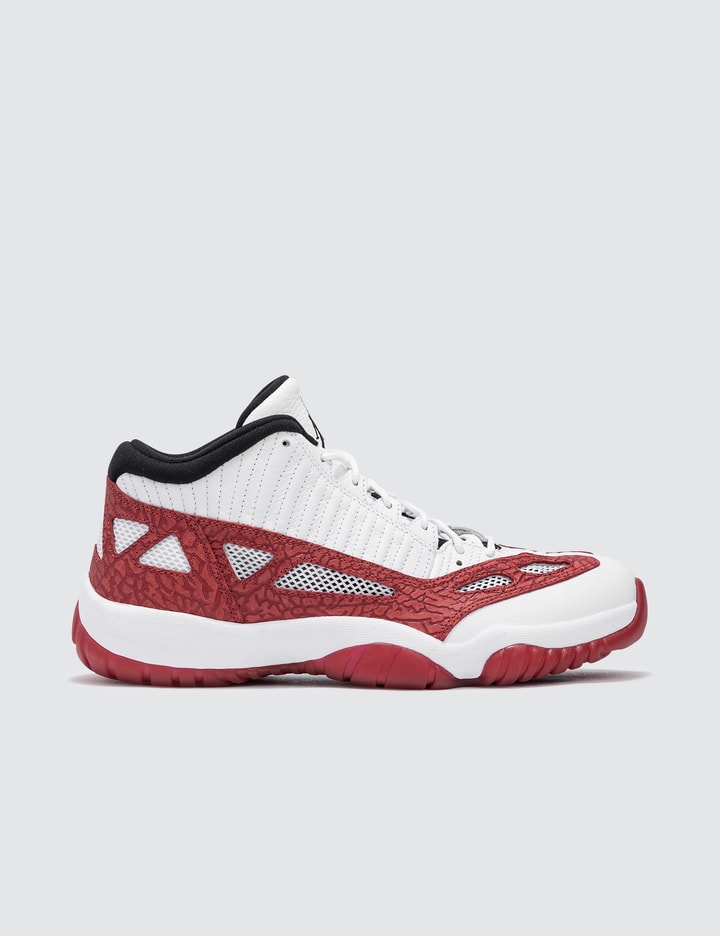 Air Jordan 11 Retro Low IE Placeholder Image
