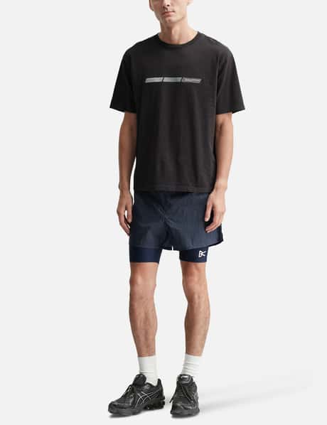 DV + MO.S T-Shirt view 14