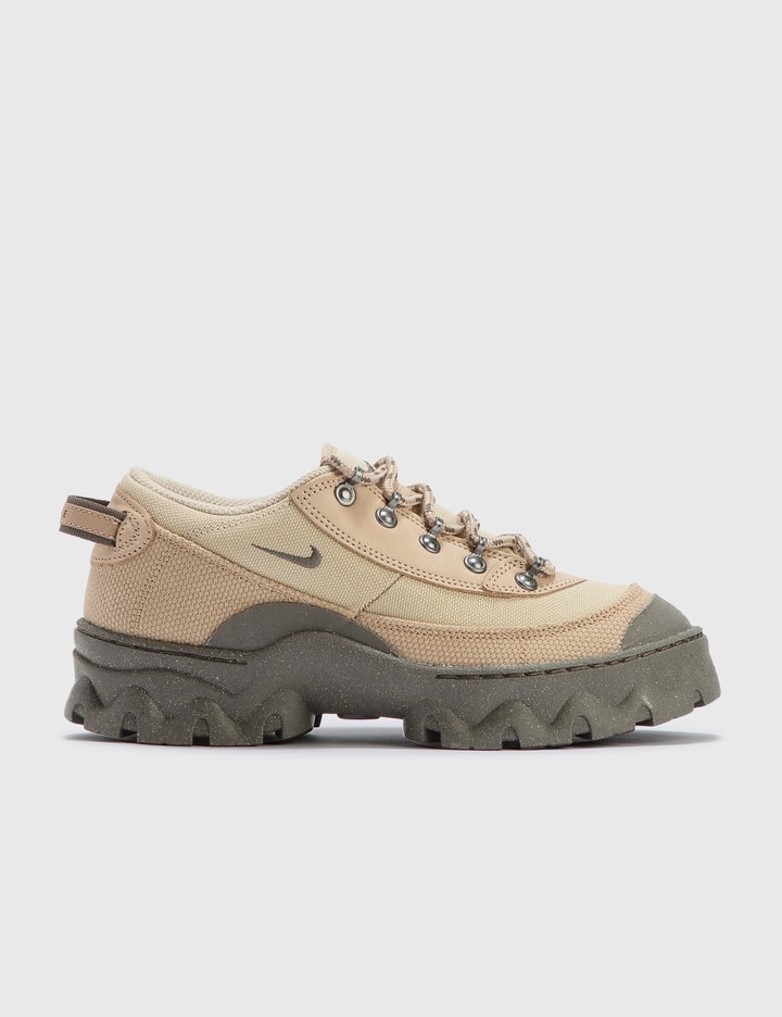 Nike Lahar Low Placeholder Image