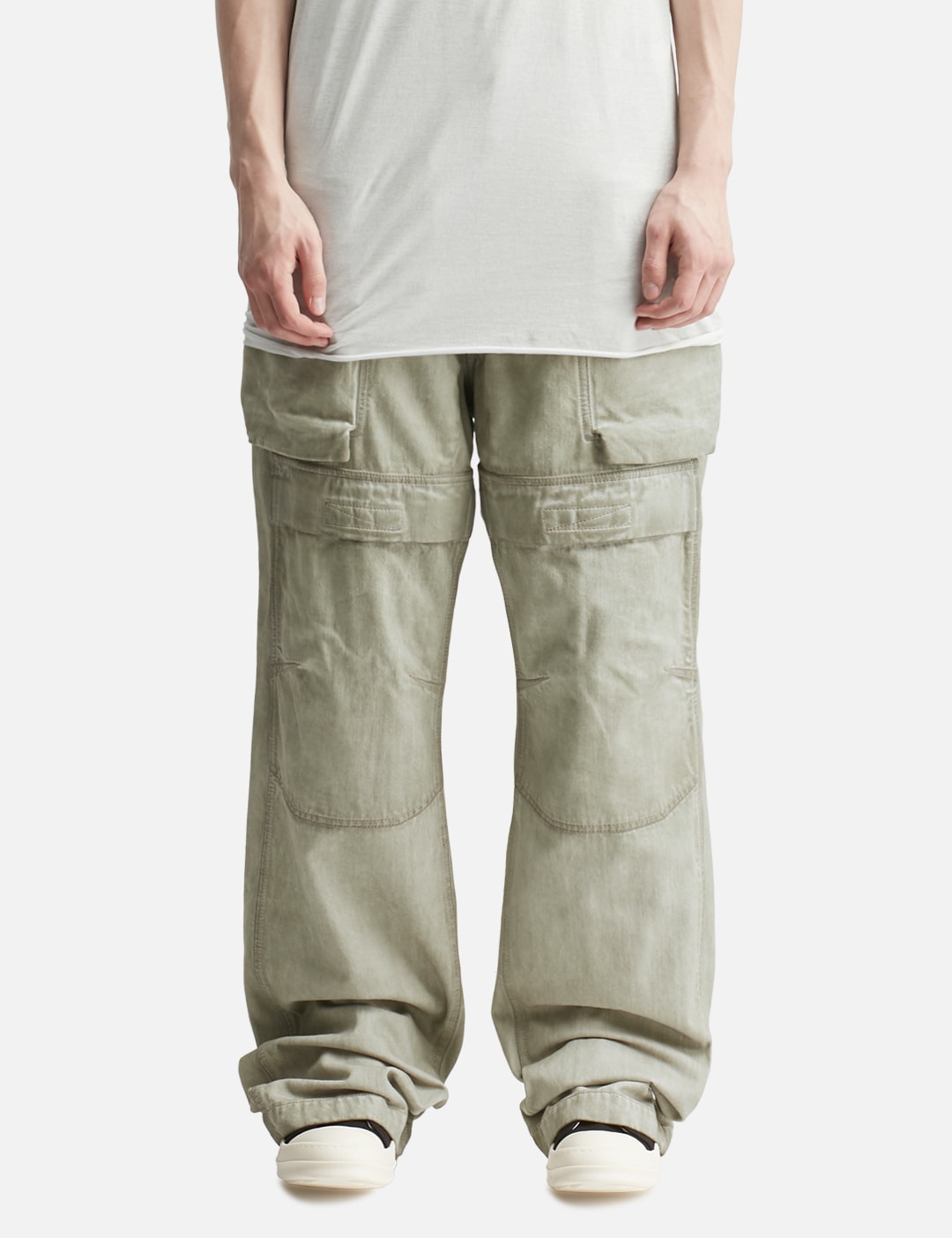 Stefan Cargo view 11