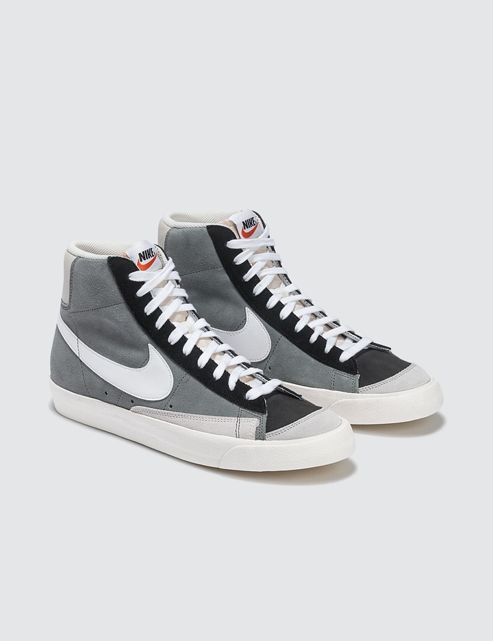 Nike Blazer Mid '77 Vntg We Suede Placeholder Image