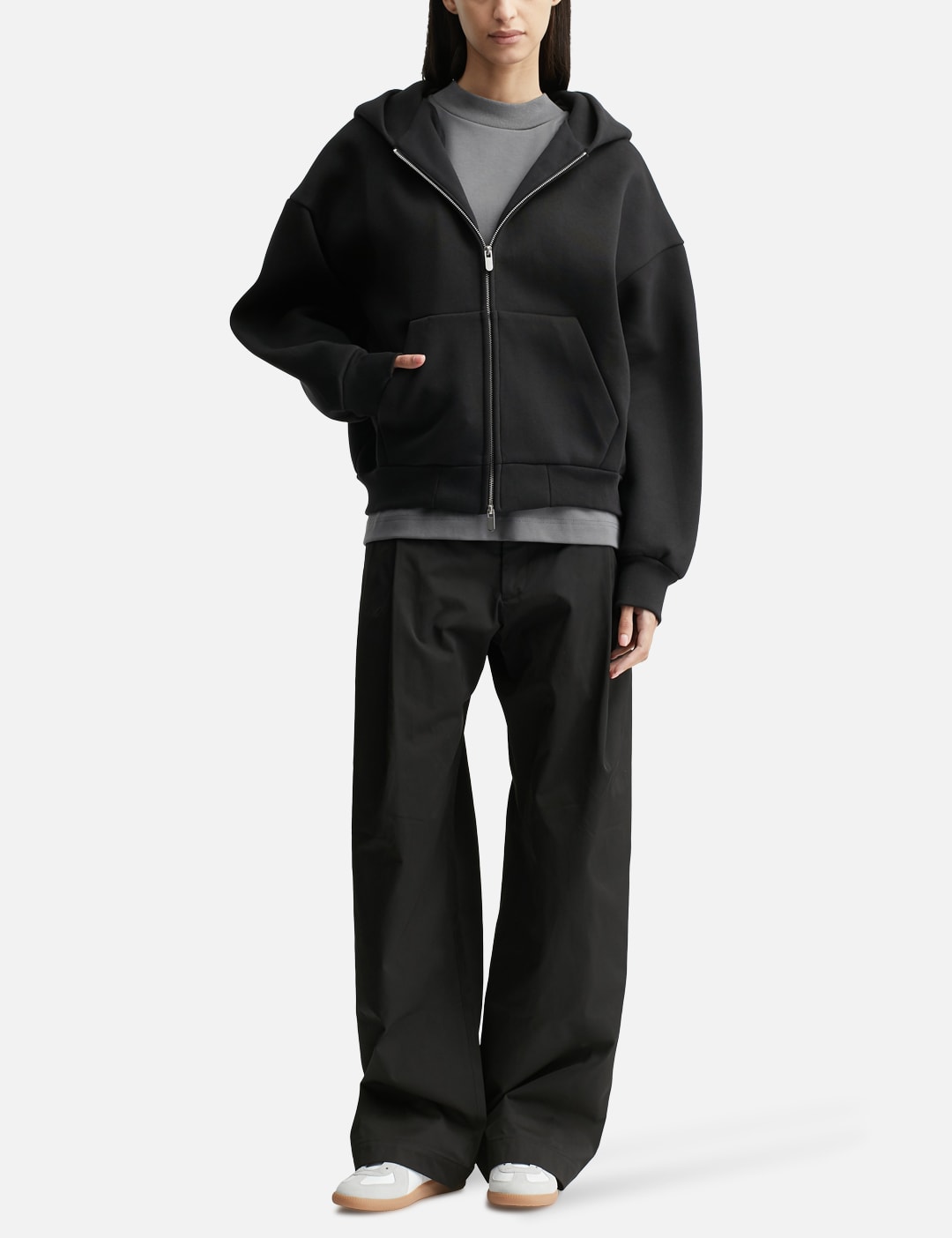V2 Zipped Hoodie view 12