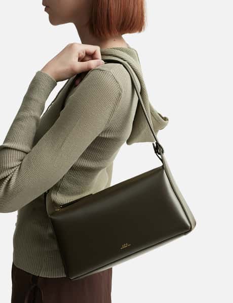 アーペーセー - Virginie Baguette Bag | HBX - ハイプビースト 